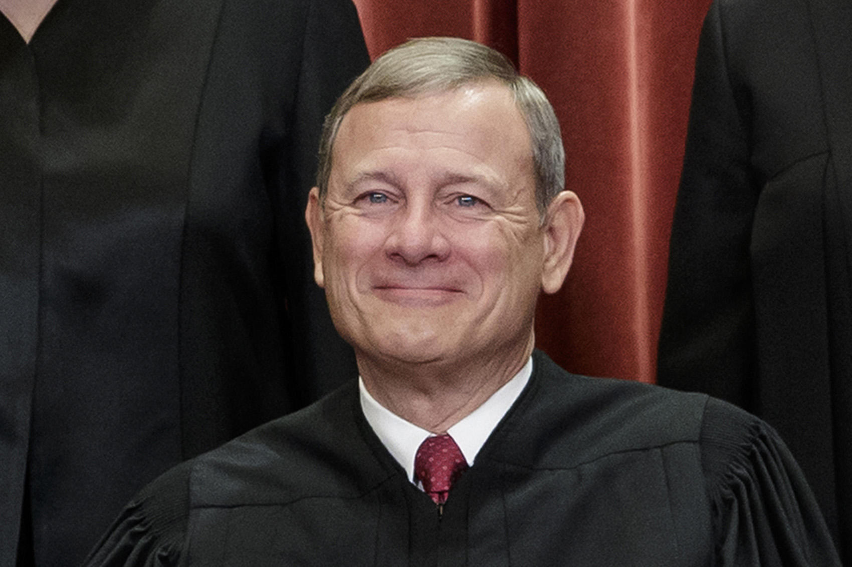 who chooses the chief justice