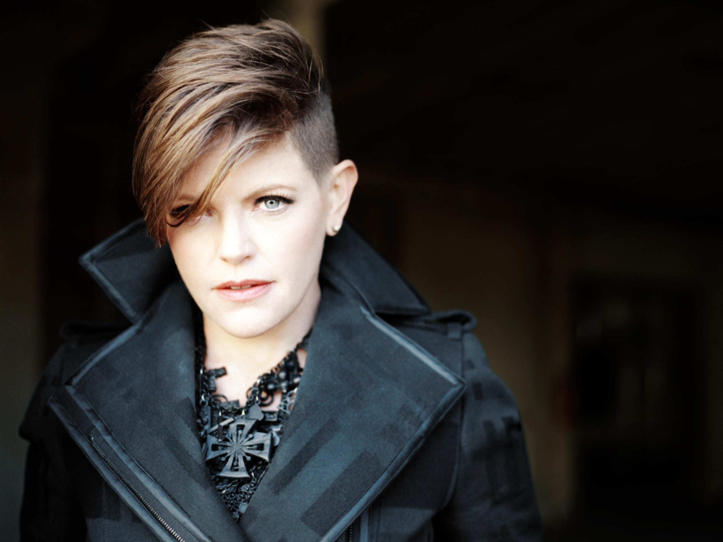 Natalie Maines On Motherhood Eddie Vedder And Leaving Country