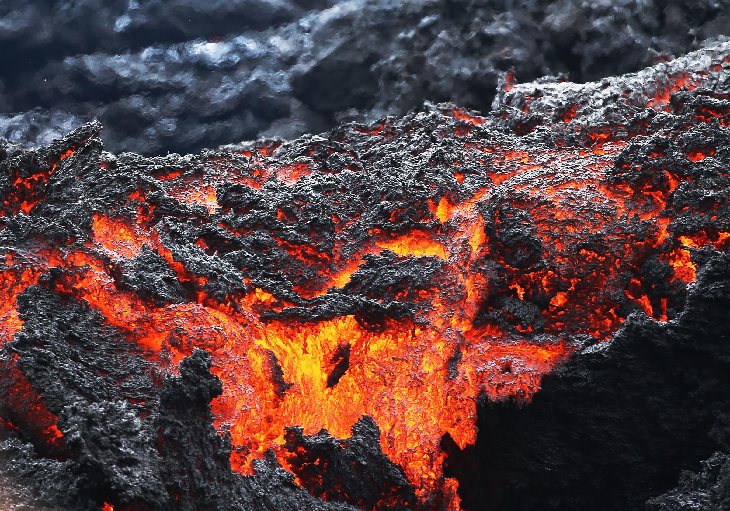 How 1 Hawaii Resident Is Documenting The Kilauea Volcano Eruption 91.