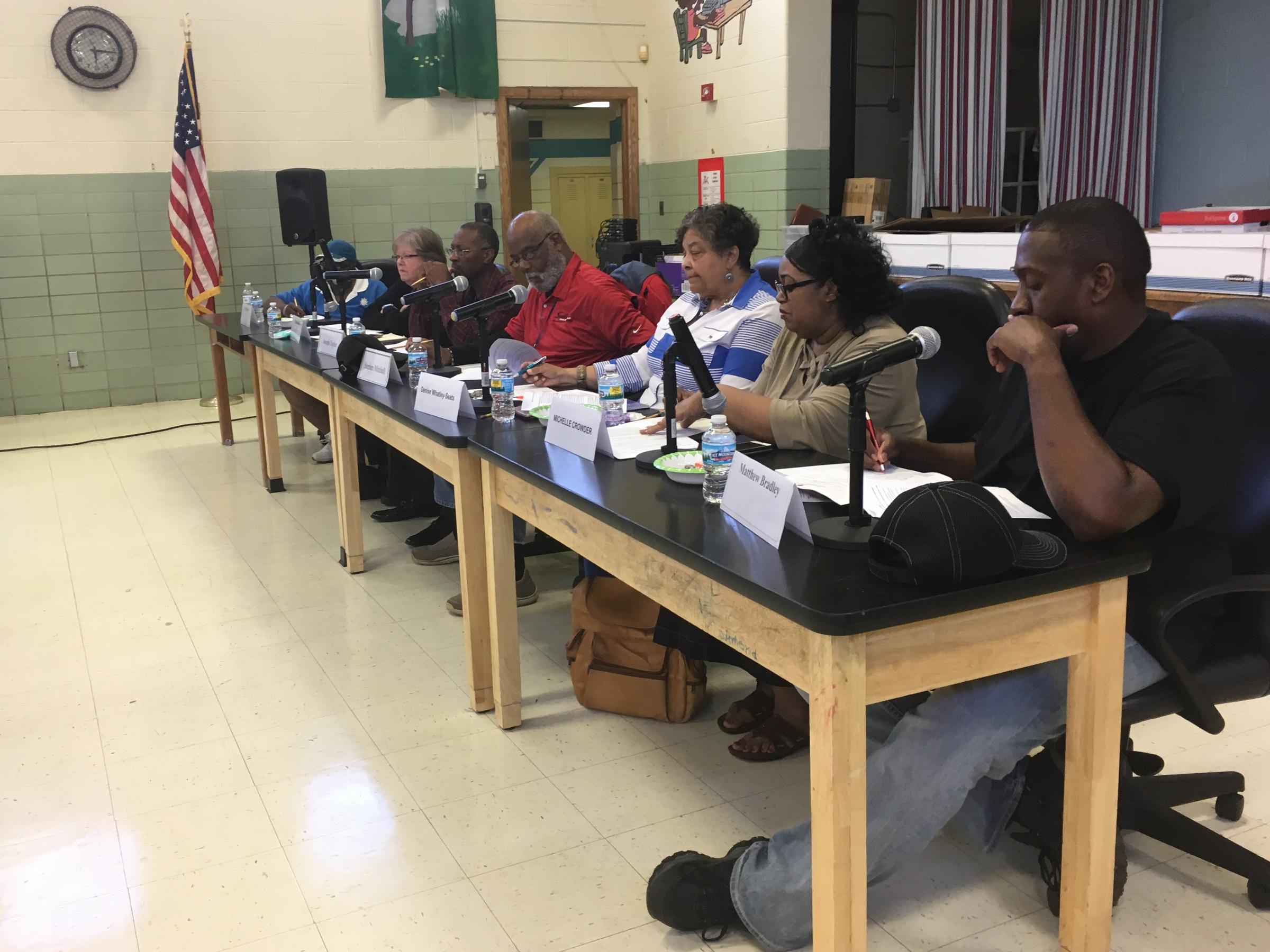 Benton Harbor school board to meet as deadline set to expire for deal