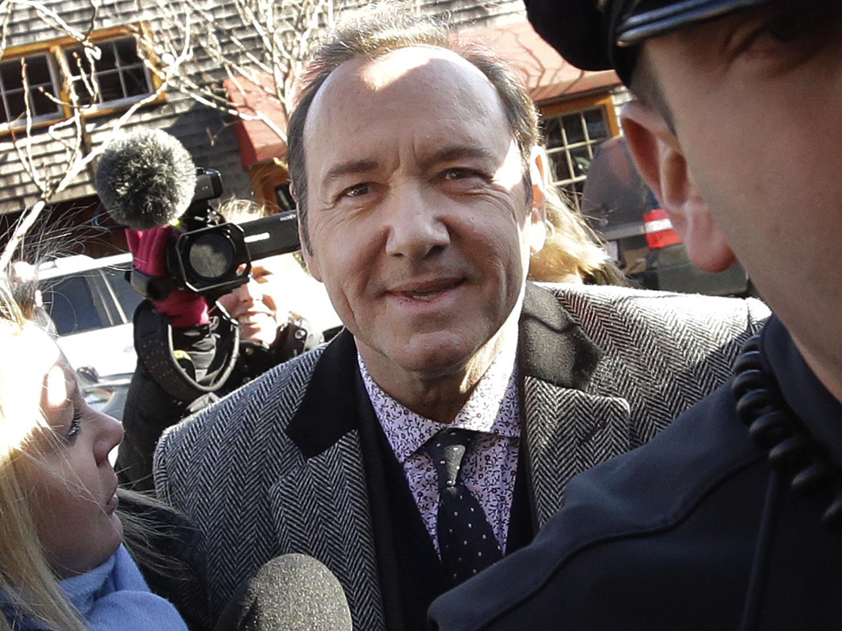 Prosecutors Drop Criminal Charges Against Actor Kevin Spacey In Sexual Assault Case Kgou