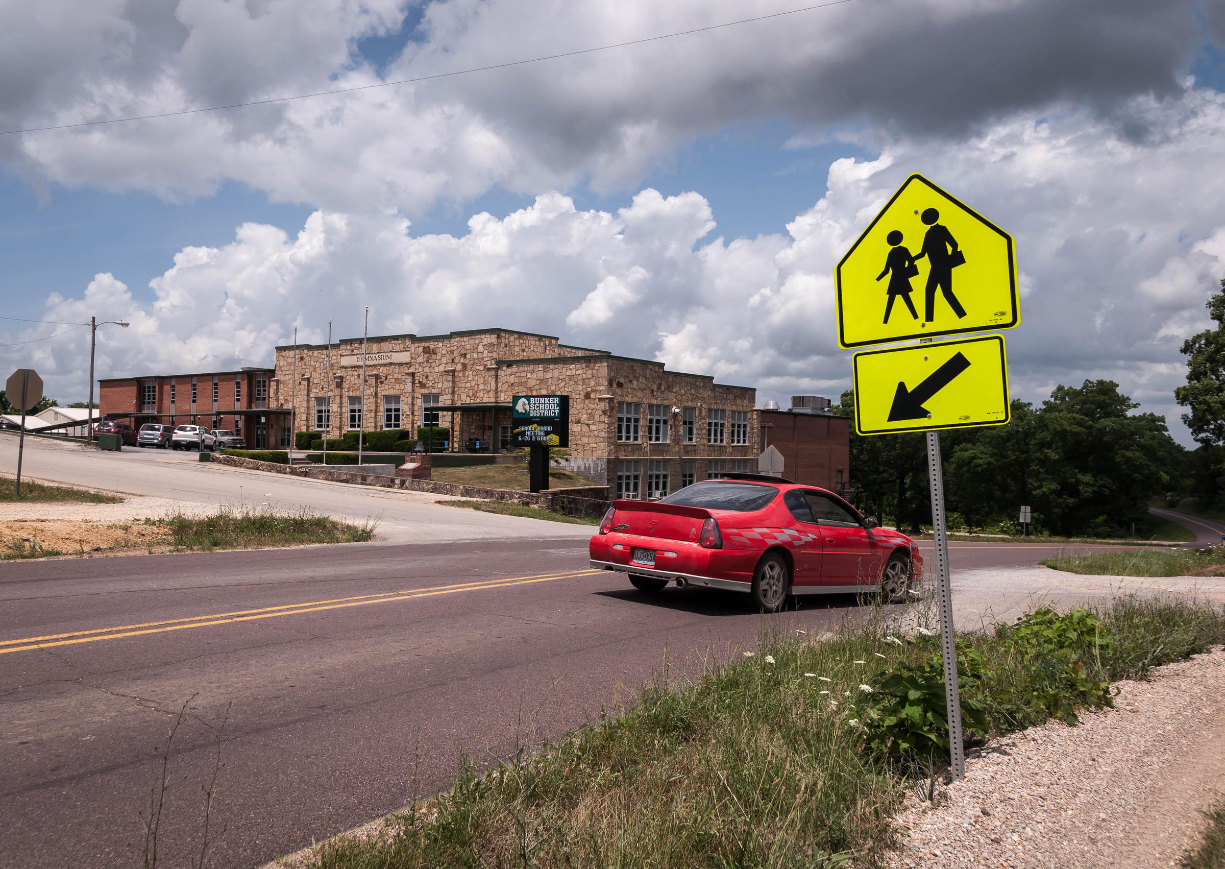 Ozarksarea school district struggles as Doe Run fights its property