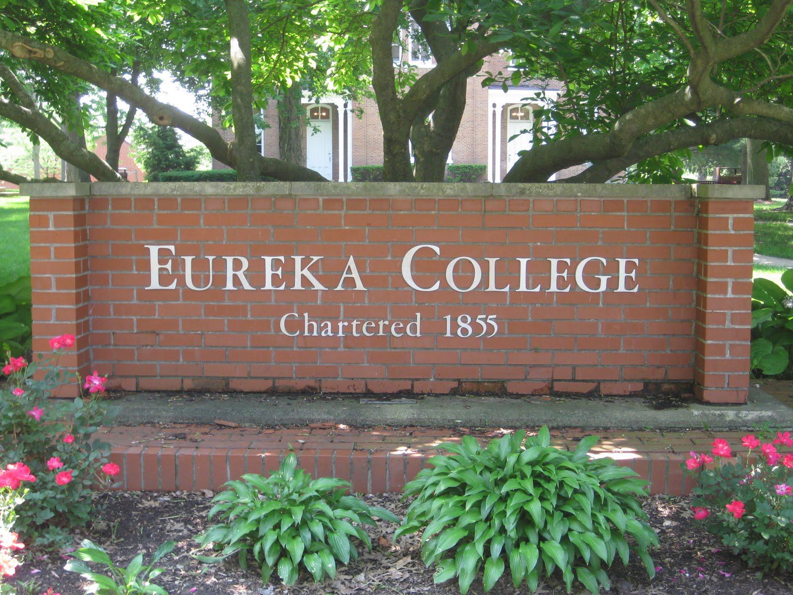 Eureka College Rolls Out TuitionFree Higher Ed to 3 High Schools WGLT