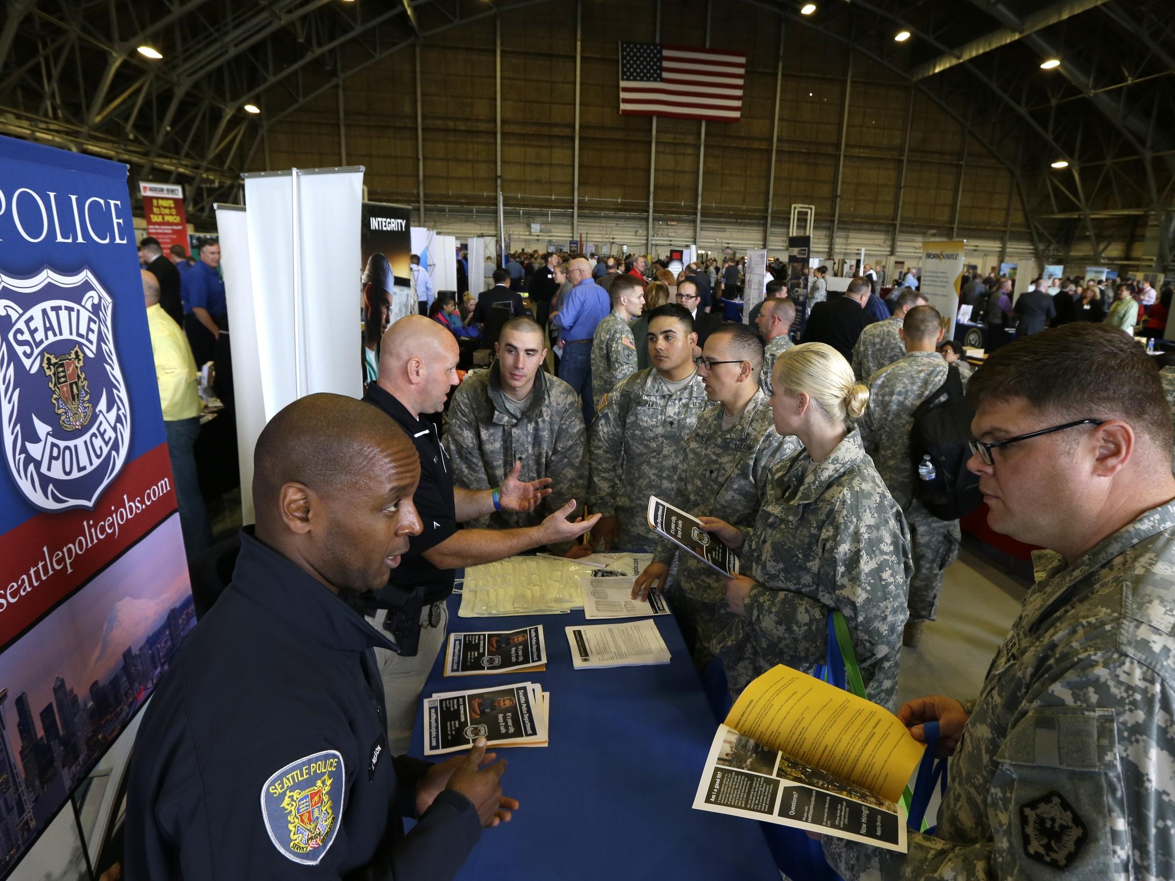 joint base lewis mcchord jobs