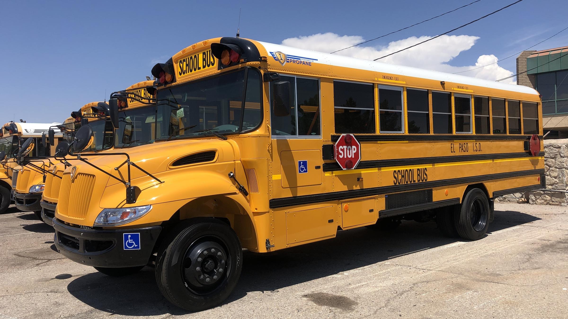  This Is Not Going To Be Easy El Paso Students Start School In 
