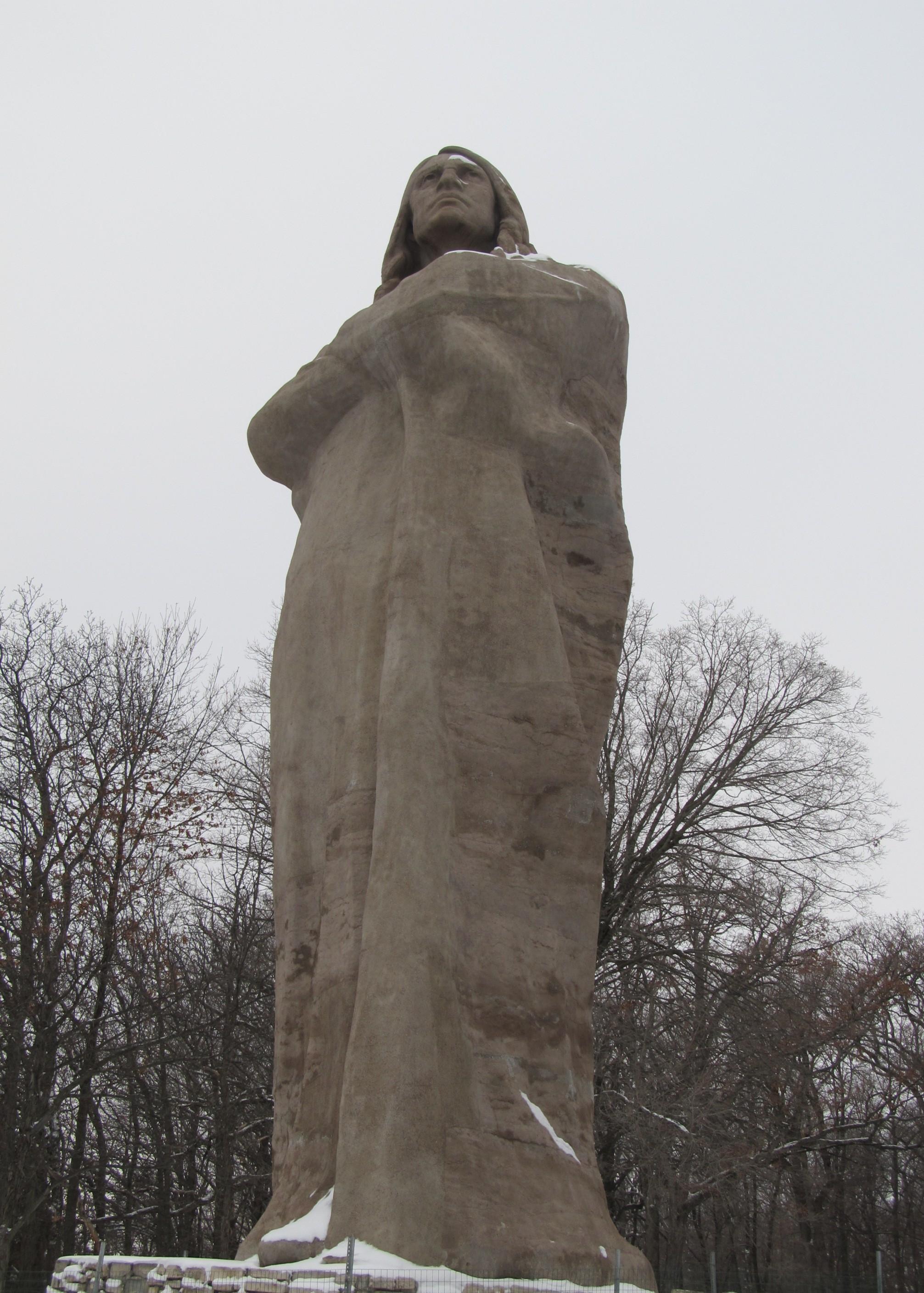 Photo Update Restored 'Black Hawk' Statue Unveiled Peoria Public Radio