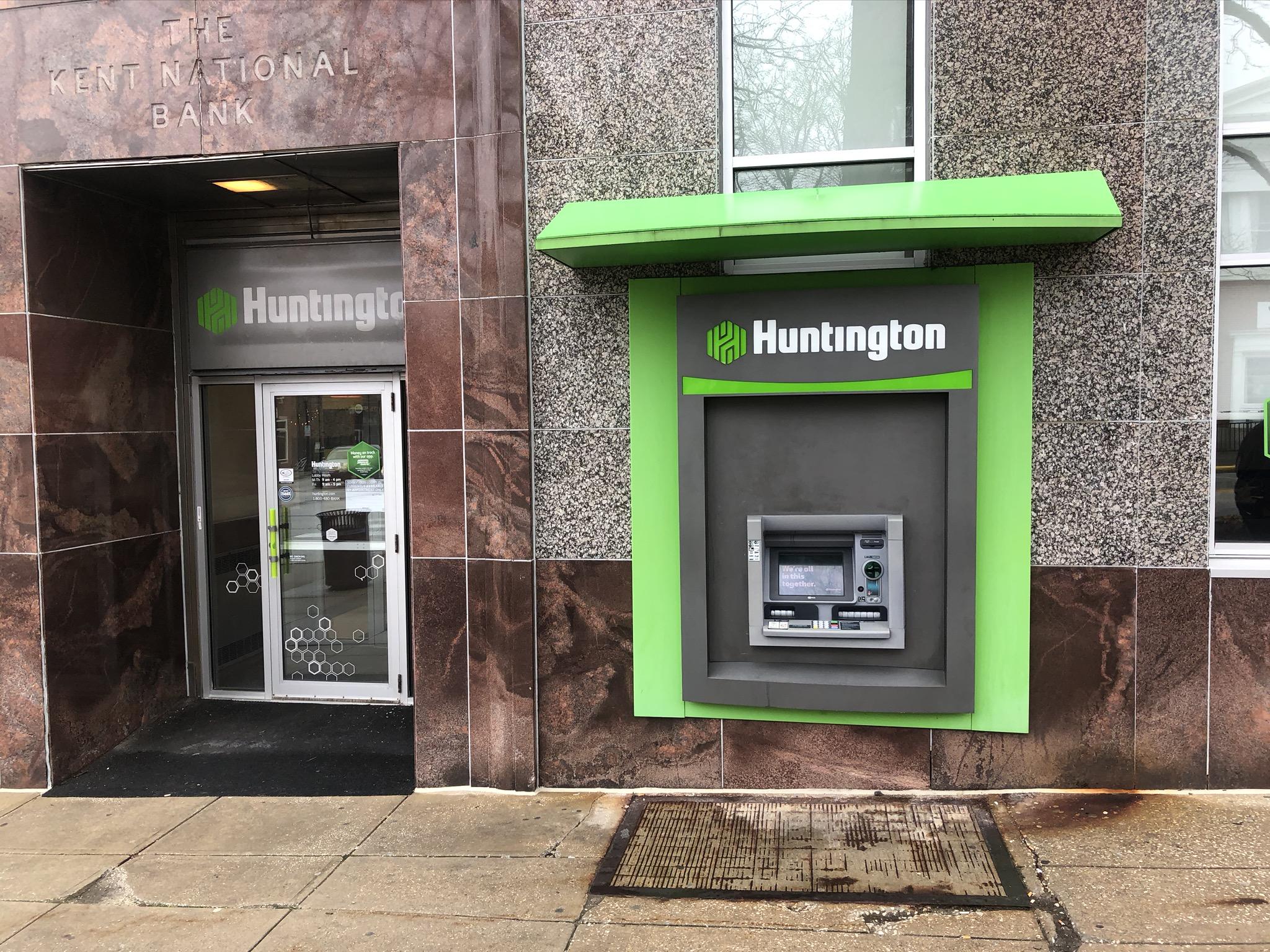 Essential Business: Ohio Banks Are Still Open | WOSU Radio