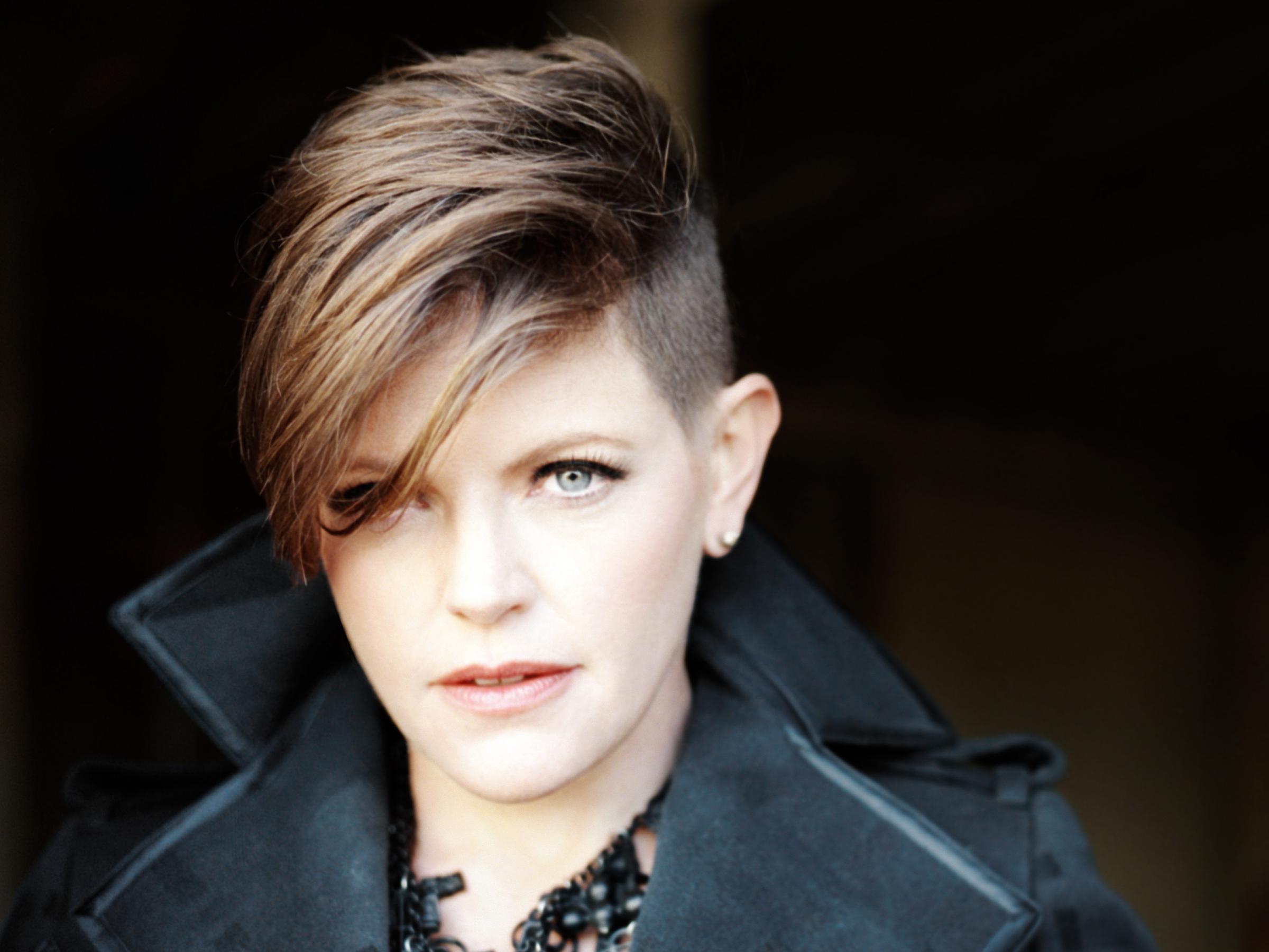 Natalie Maines A CountryMusic Rebel Rocks On Her Own WUOT