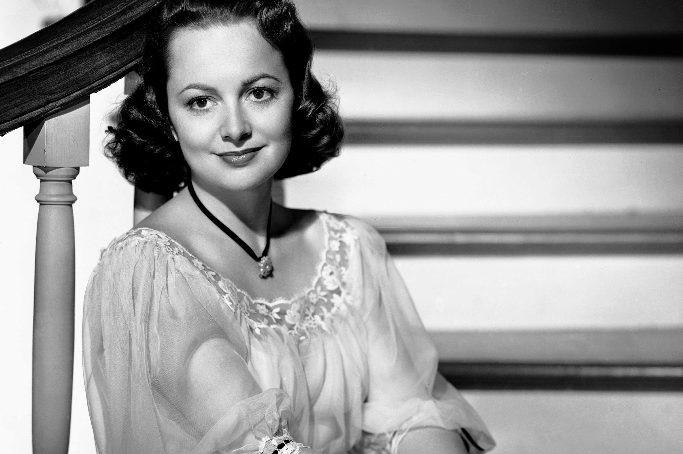 Olivia De Havilland One Of Hollywoods Longest Living Legends Dies At 104 Wbfo