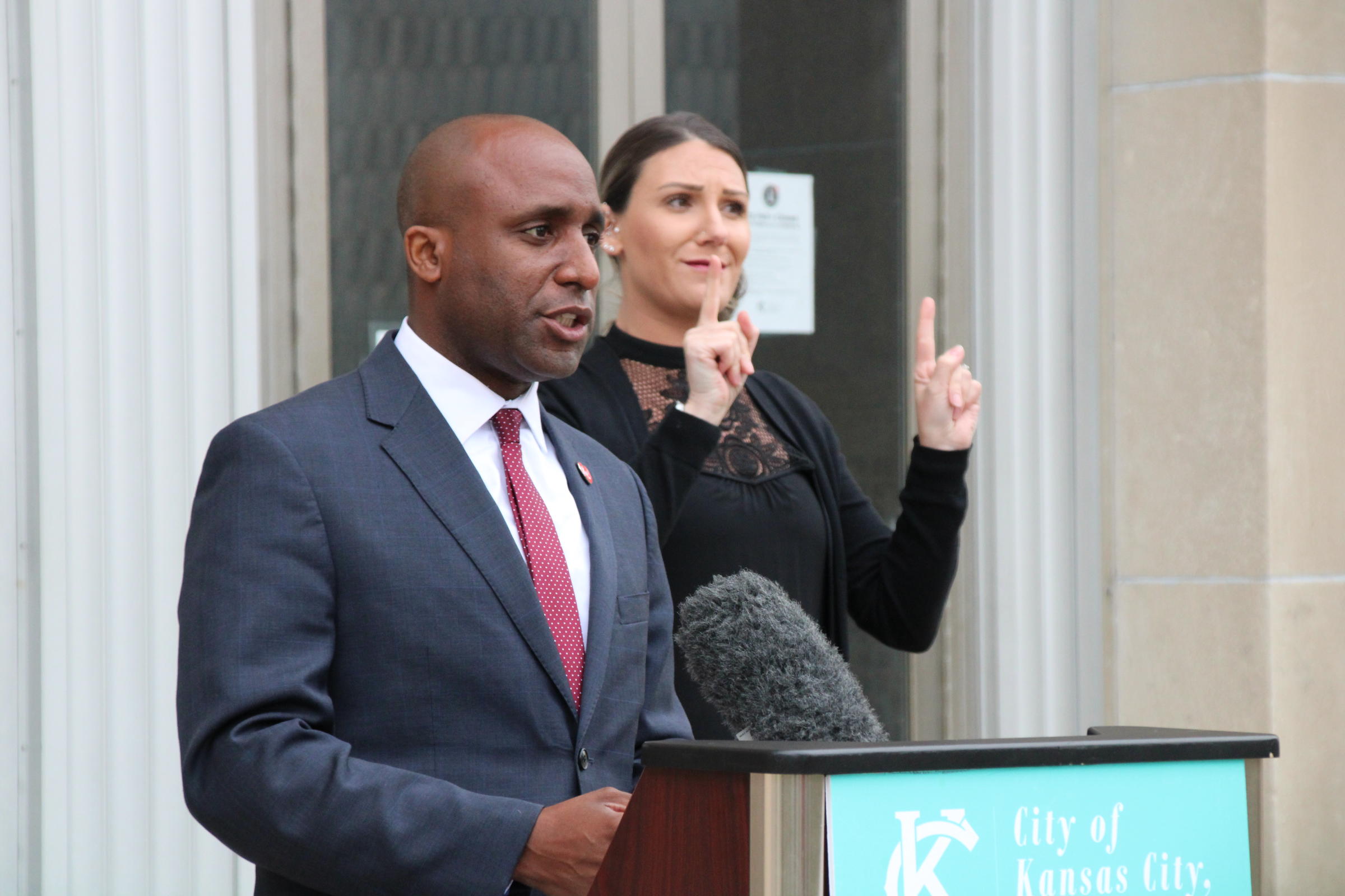Kansas City Mayor Quinton Lucas Extends Mask Order Until January As