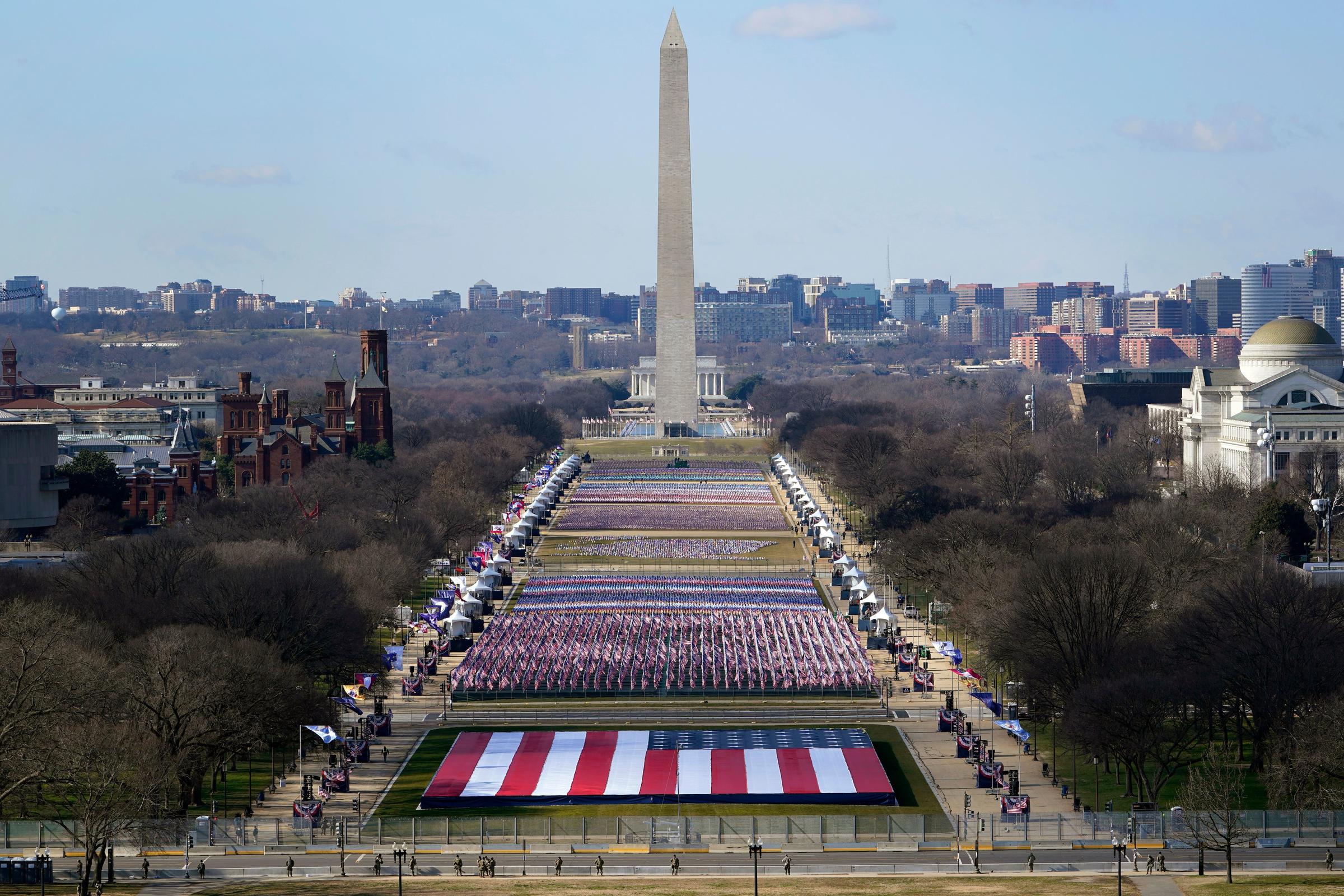 Nearly 200 000 Flags On National Mall Represent Those Who Cannot Attend