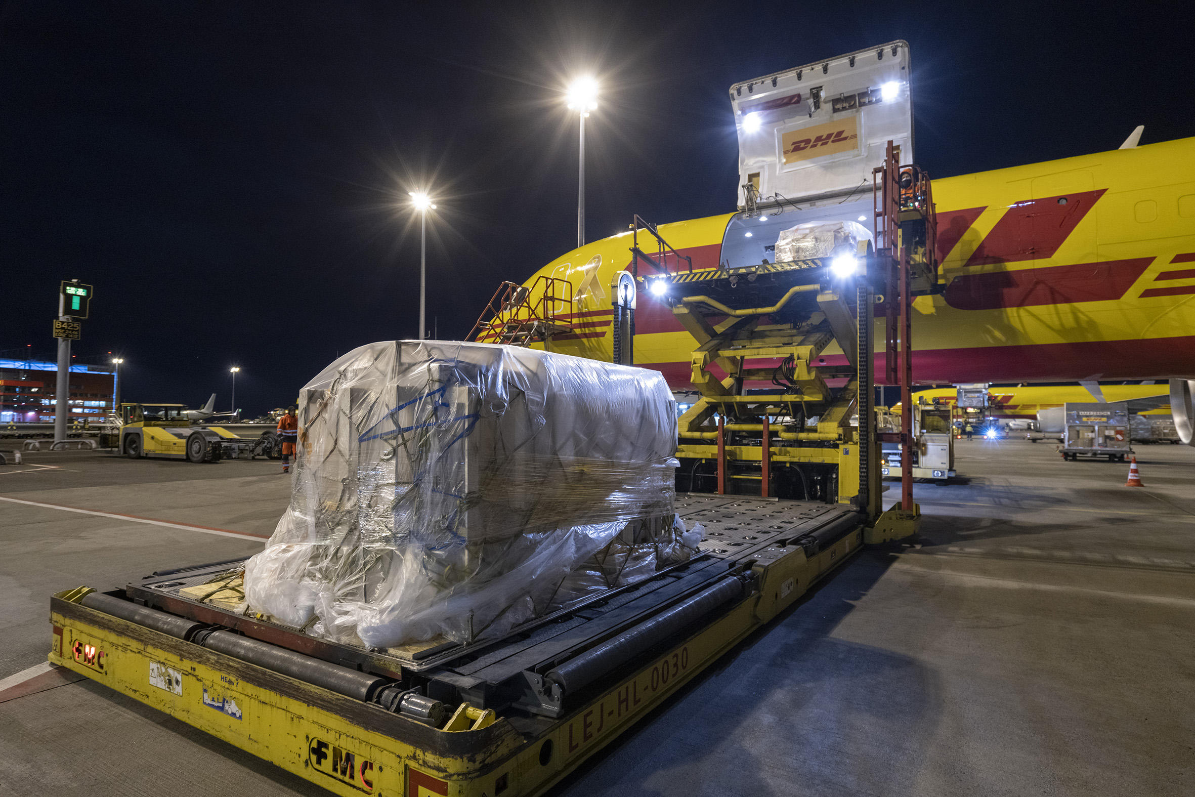 DHL's Global Cincinnati Hub Playing Key Role In Vaccine Distribution