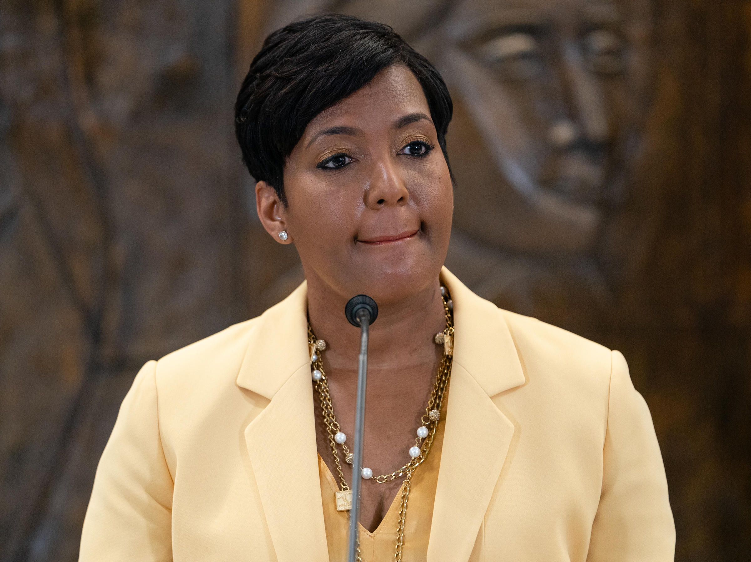 Atlanta Mayor Cites Triumphs Disappointments In Decision Not To Run For Reelection Wjct News