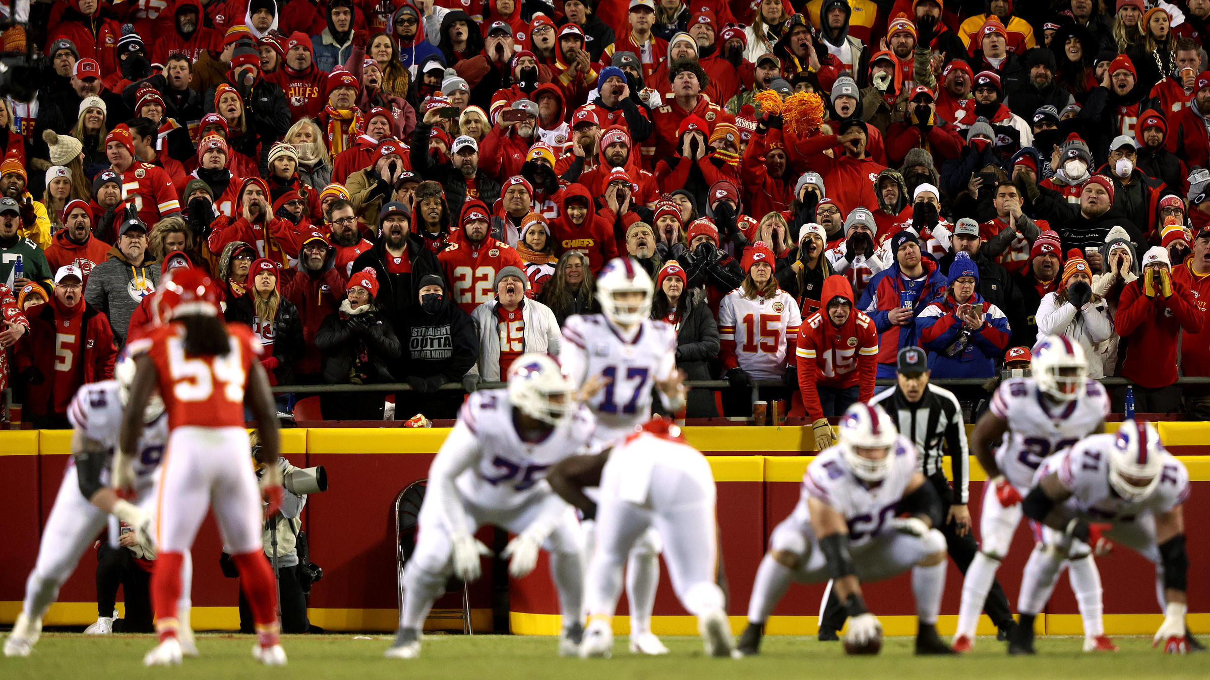 Playoff thriller between Bills and Chiefs puts NFL on Playoff thriller between Bills and Chiefs puts NFL on