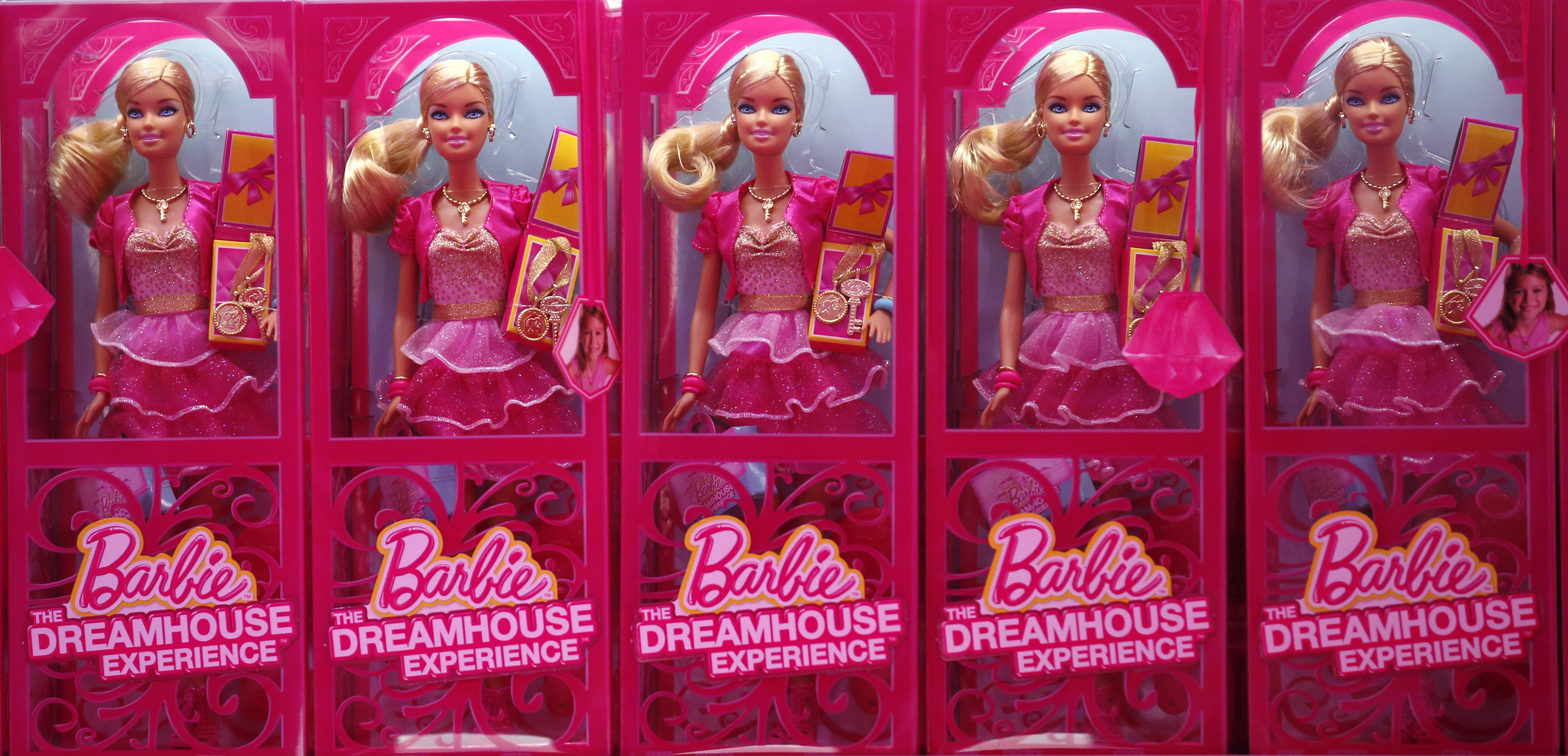 barbie chocolate shop