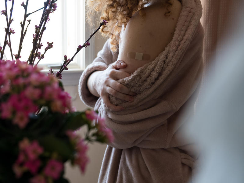 Coronavirus Vaccine FAQs What's Up With Side Effects? Should You Still