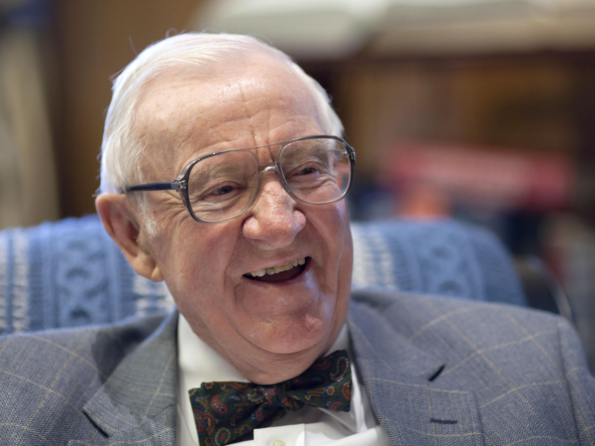 Retired Justice John Paul Stevens, A Maverick On The Bench, Dies At 99 ...