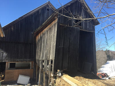 A Tribute To Vermont S Old Falling Down Barns Vermont Public Radio