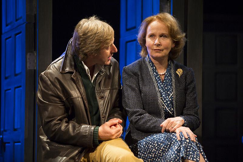 Kate Burton in 