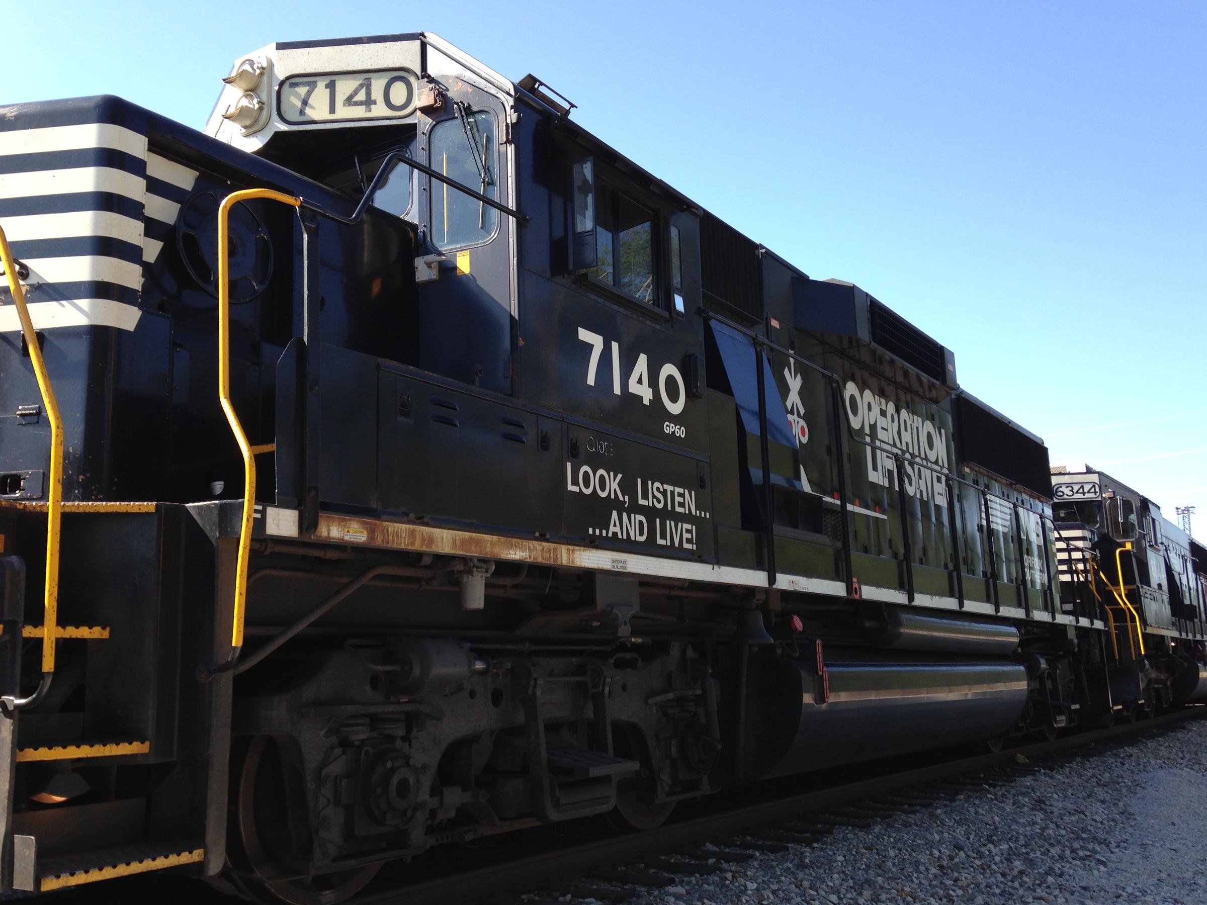 Norfolk Southern Train Uses Games And A Horror Story To Push Rail Safety Wbaa