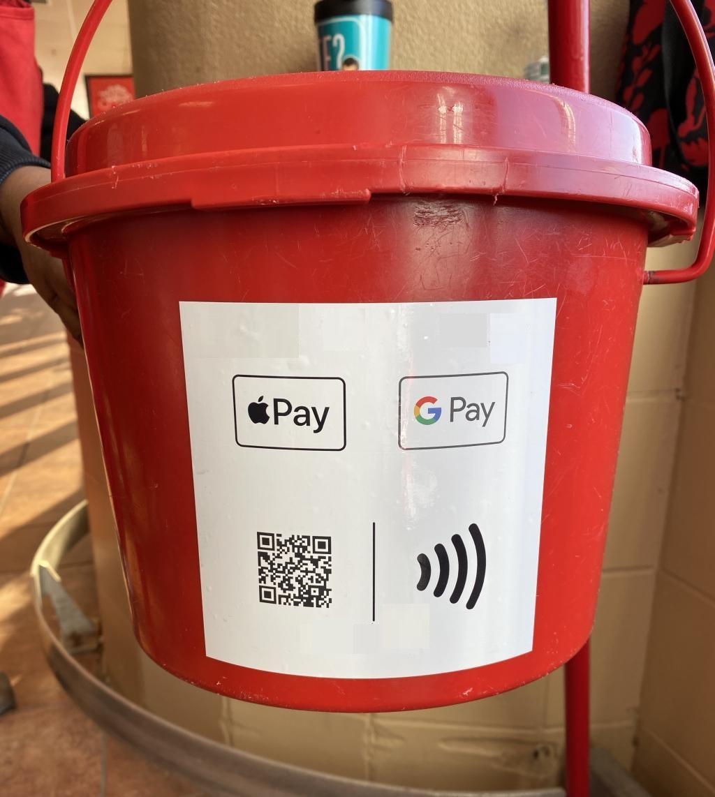 No cash for the Salvation Army's red kettle? Use your phone to donate