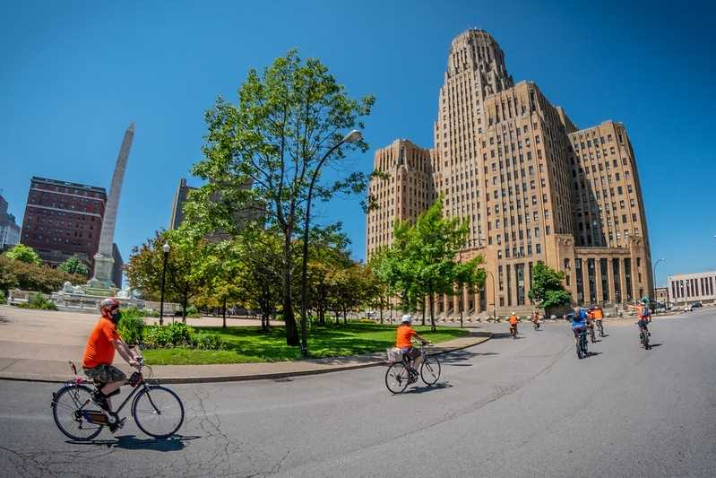Slow Roll Buffalo returns with social distancing bicycle rides | WBFO