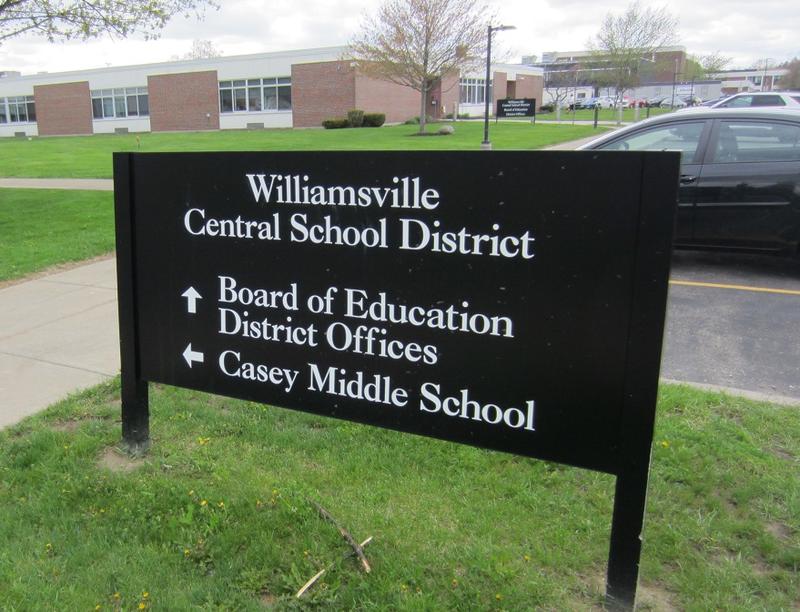 Williamsville Schools choose Darren Brown-Hall as new superintendent