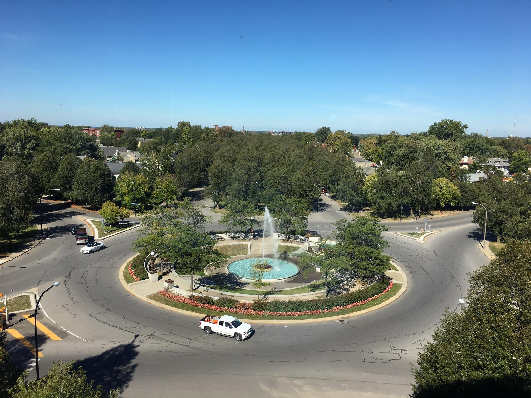 Buffalo designates Gates Circle as 'blighted' to restart development WBFO