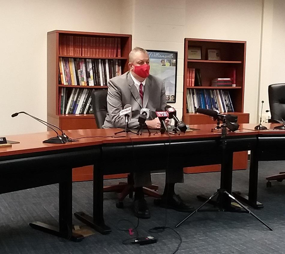 Williamsville Schools final reopening plan expected by Tuesday WBFO