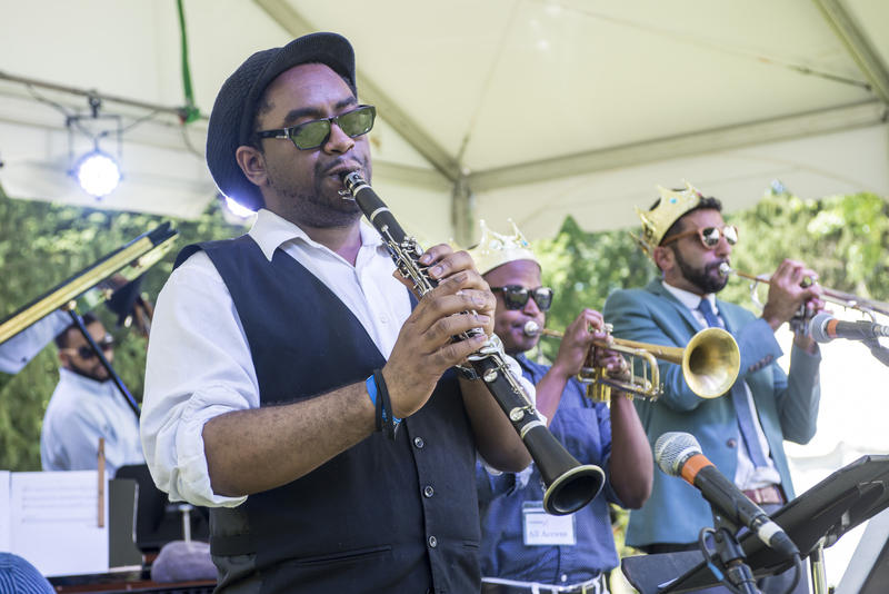 Swing Easy in an Idyllic Setting on Saturday, As Caramoor Presents Its ...