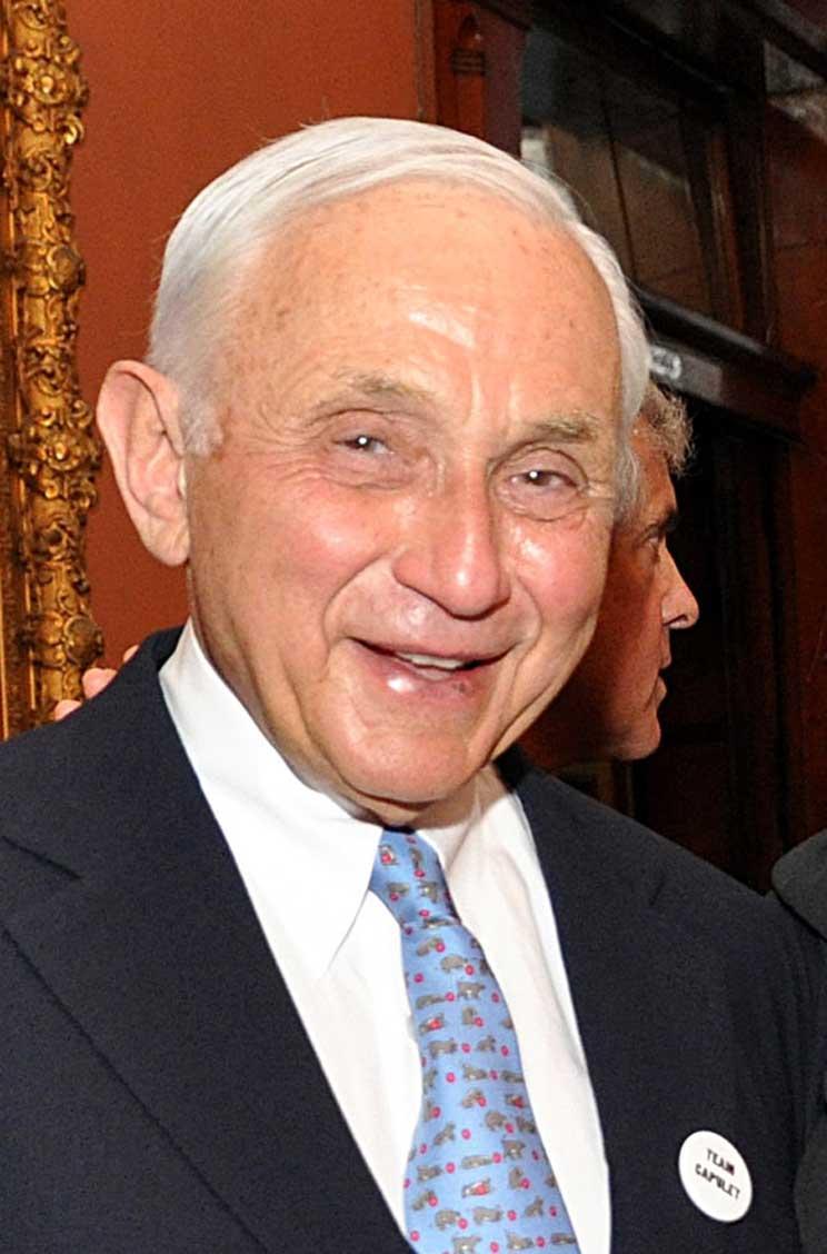 wexner-remains-wealthiest-ohioan-wcbe-90-5-fm