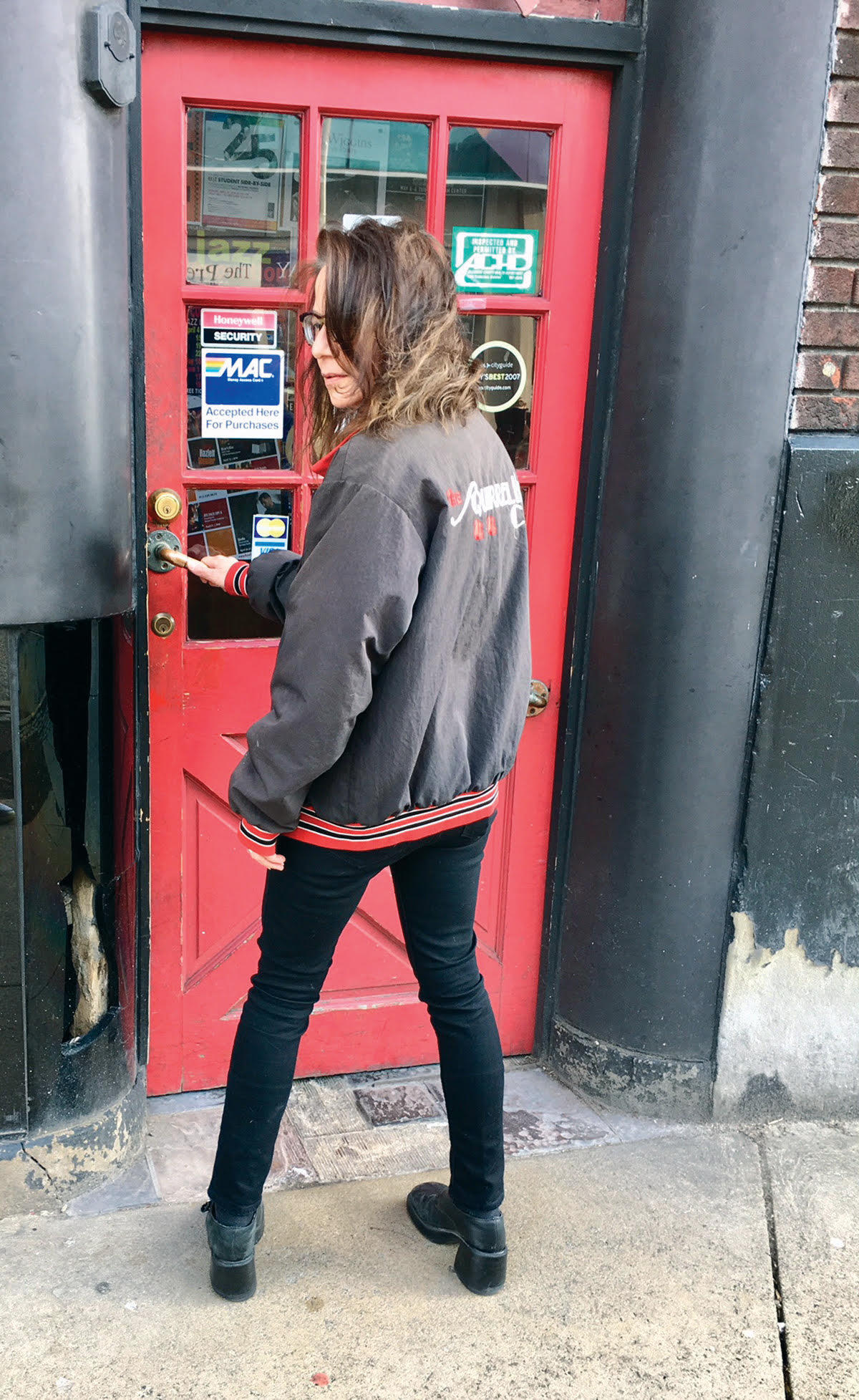 They Wrote The Book On Pittsburgh's Iconic 'Squirrel Cage' Bar 90.5 WESA