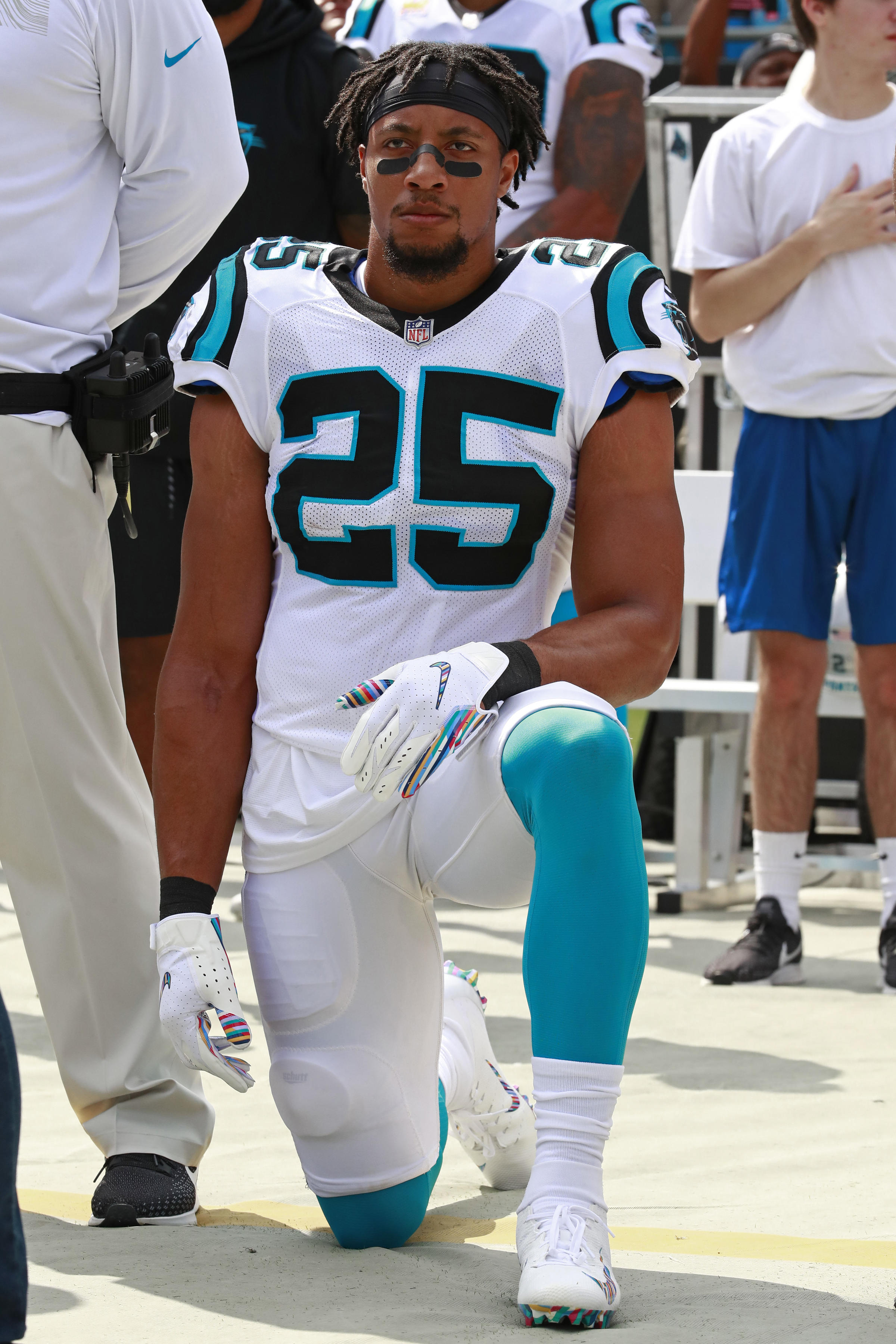 New Panthers Safety Eric Reid Takes A Knee During National ...