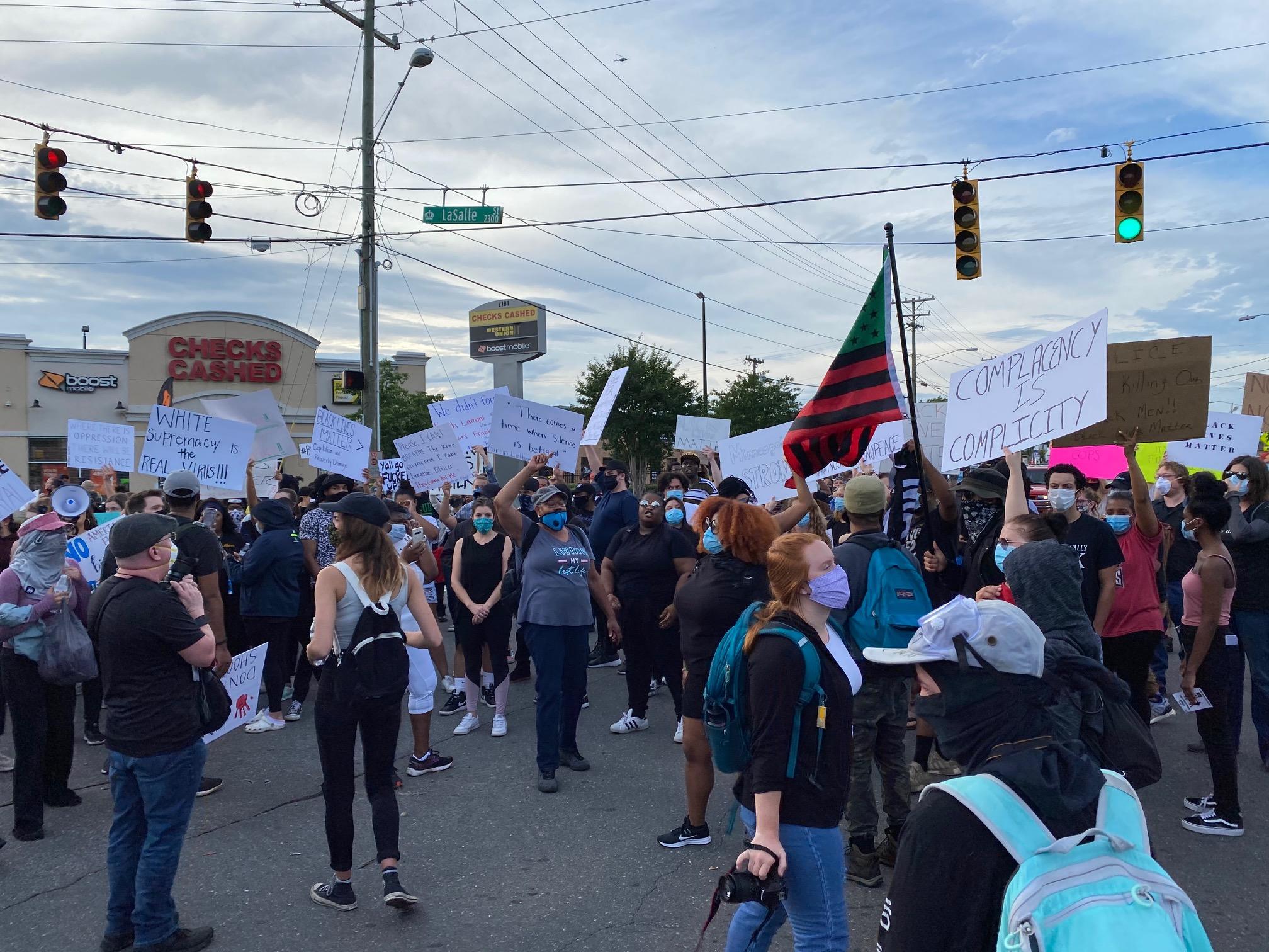 Protesting The Killing Of George Floyd Large Crowd Gathers At Cmpds