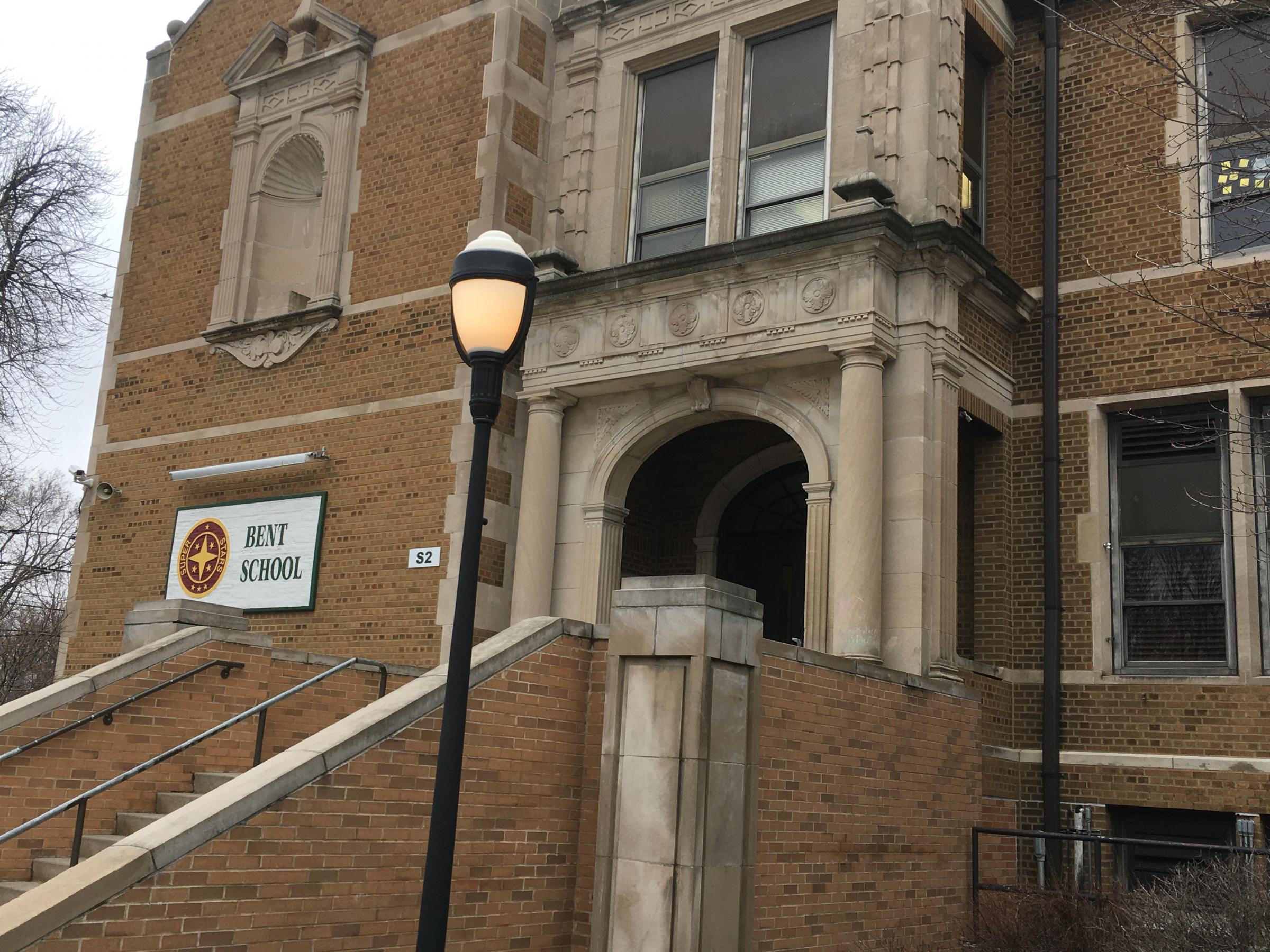 District 87 Finds Its 'Superstar' To Lead Bent Elementary WGLT