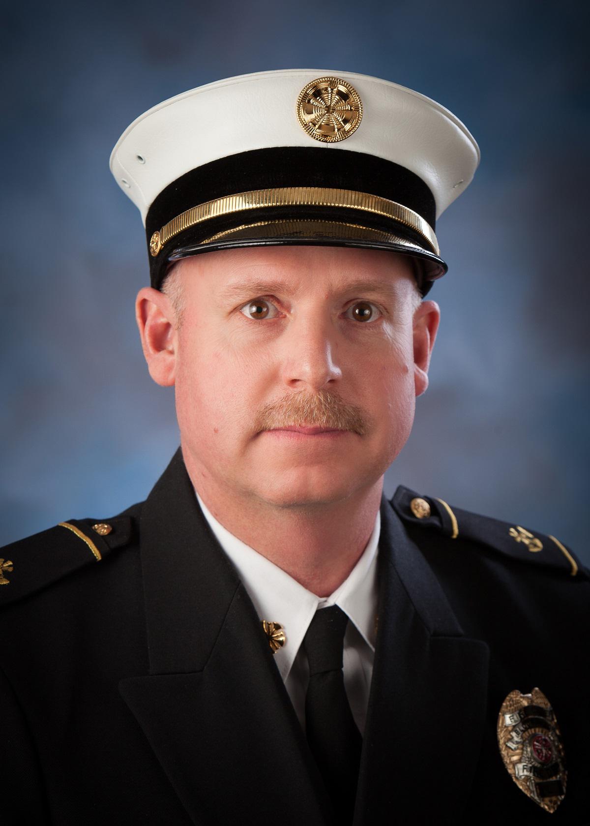 Bloomington Fire Chief Mohr To Retire WGLT