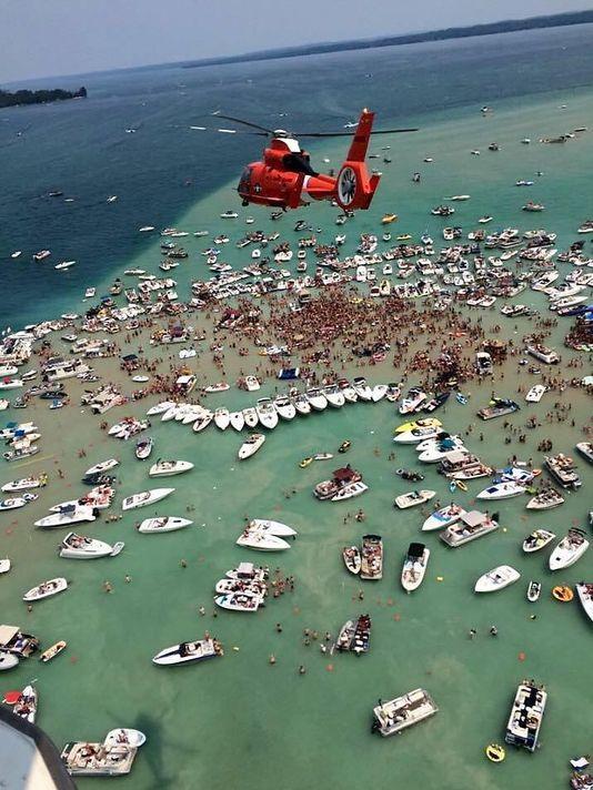 Torch Lake sandbar party violated laws, judge rules | Interlochen