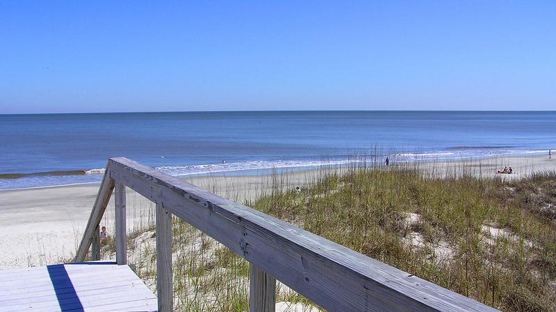 Beach Water Advisory Issued For Part Of Jekyll Island Wjct News A View Of The Jekyll Island Coastline