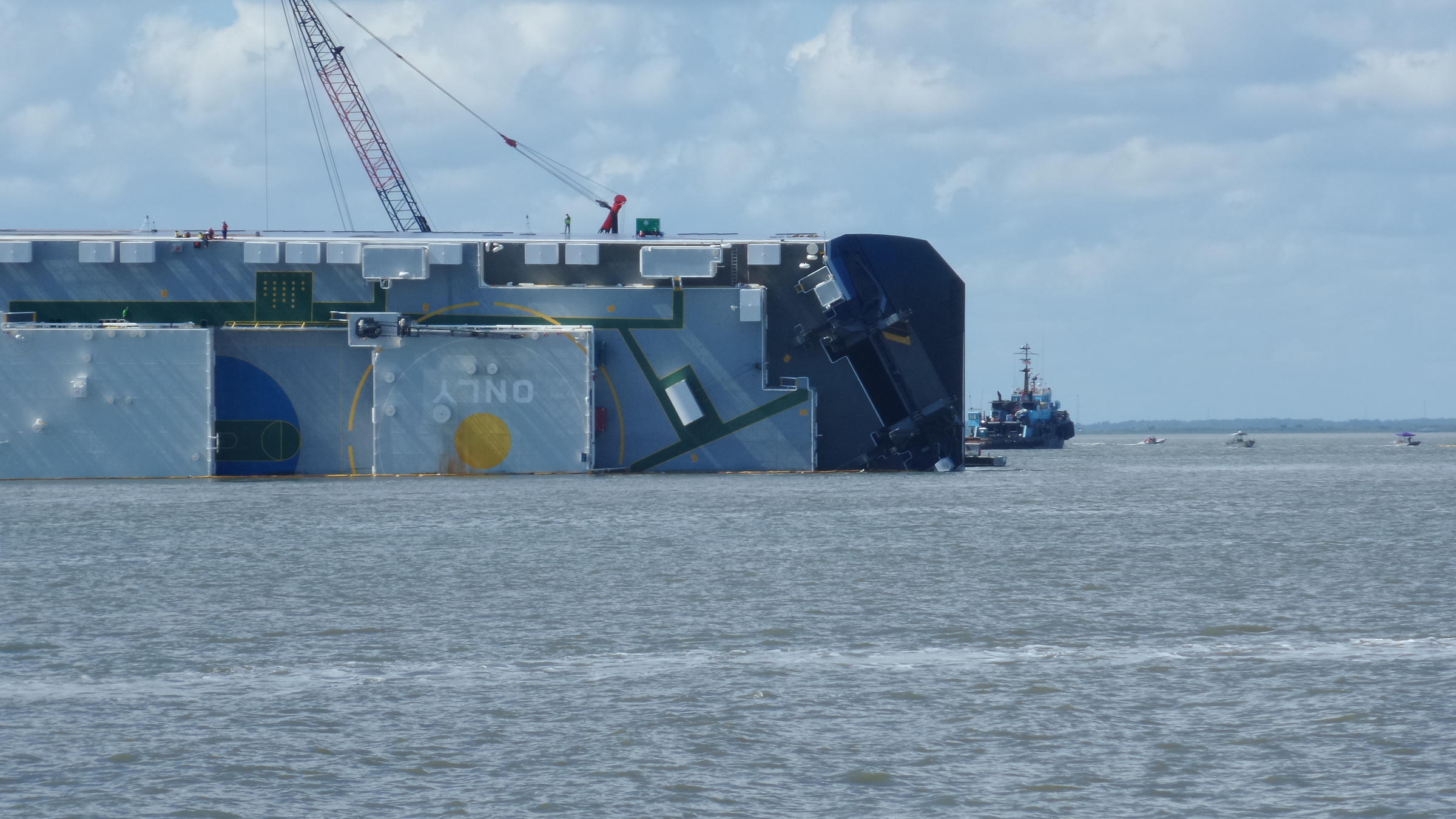 Jekyll Island Swimmers, Anglers Warned Of Oil Contamination From