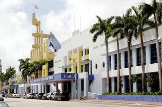 Florida Roundup Will Miami Beach Get A Convention Center Hotel Wlrn Marsha Halper Miami Herald Staff