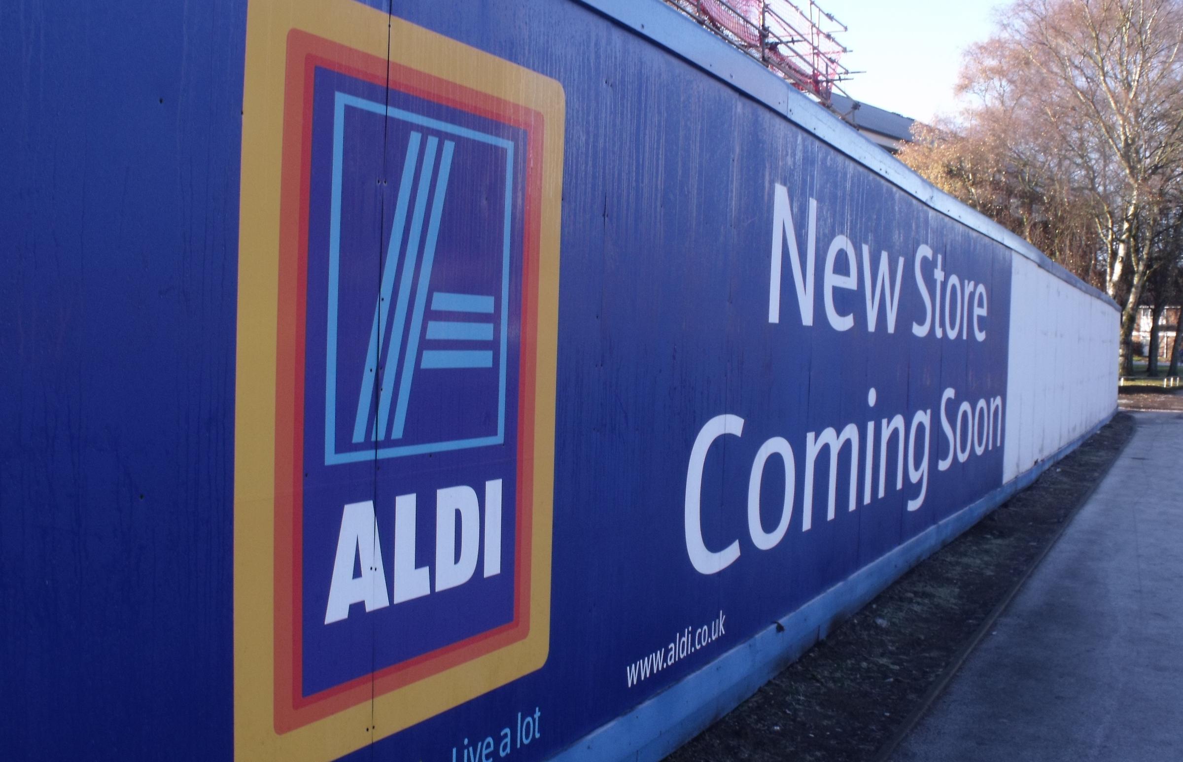 Offering Higher Wages Aldi Brings New Meaning To Discount Wlrn