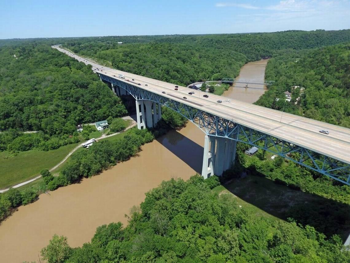 Overlay project scheduled for Clays Ferry Bridge (I-75 Southbound) | WMKY