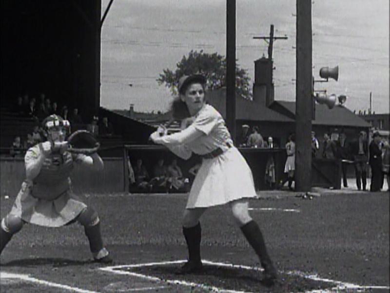 Documentary Remembers First Professional Women S Baseball League Wmuk