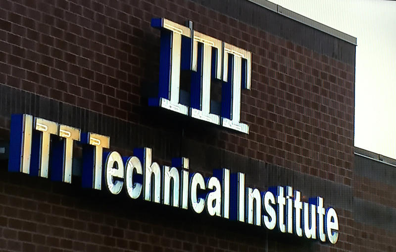 About 1,000 Illinois Students Displaced After ITT Technical Institute ...
