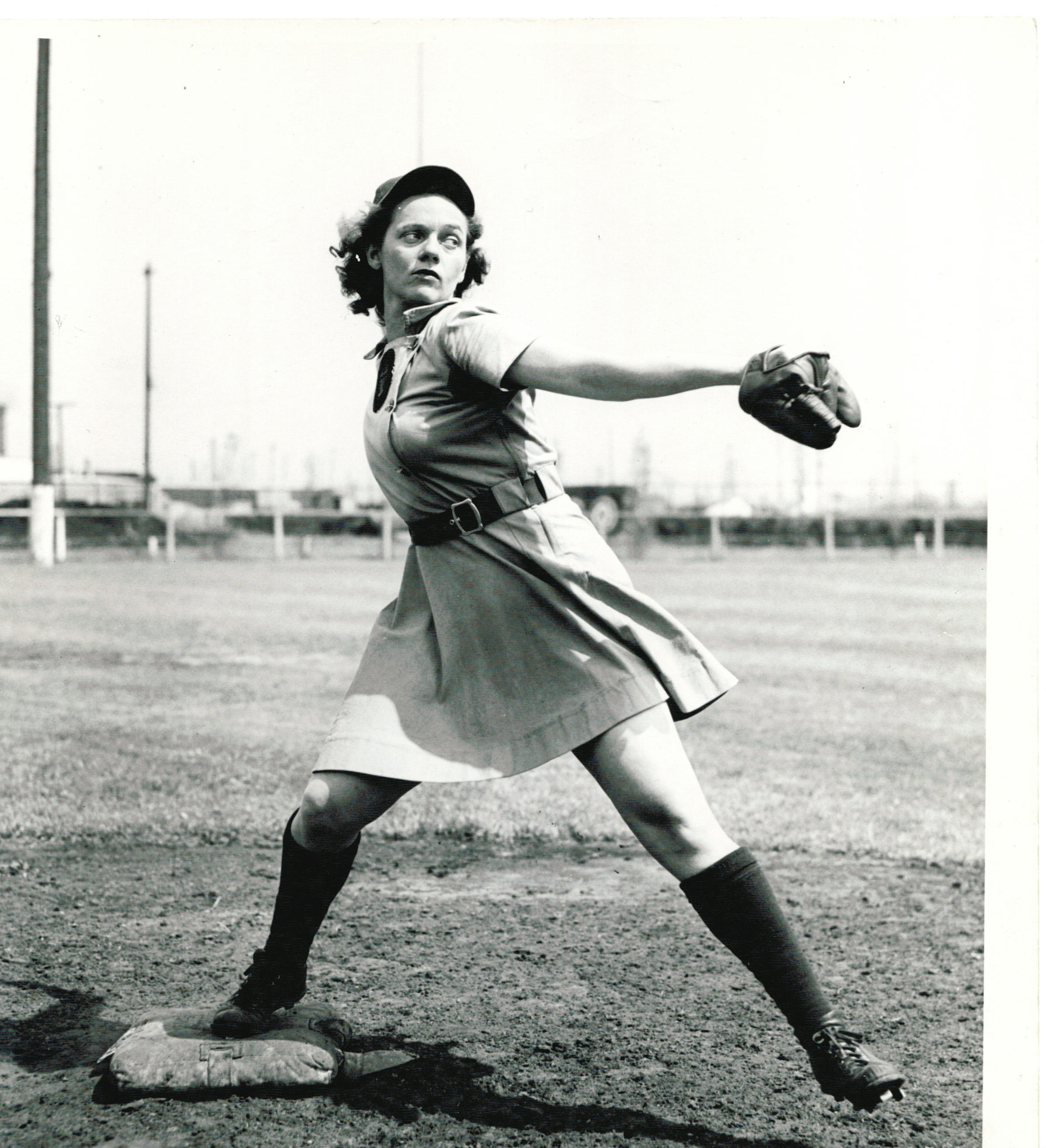 This Week In Illinois History AllAmerican Girls Professional Baseball