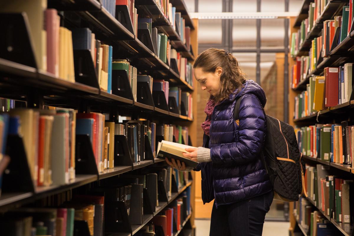 Yale Students, Officials Clash Over Future Of OnCampus Library