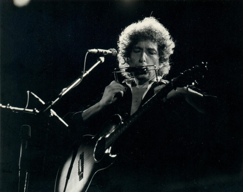 Ten Reflections on Bob Dylan, Our Newest Nobel Laureate | Connecticut ...