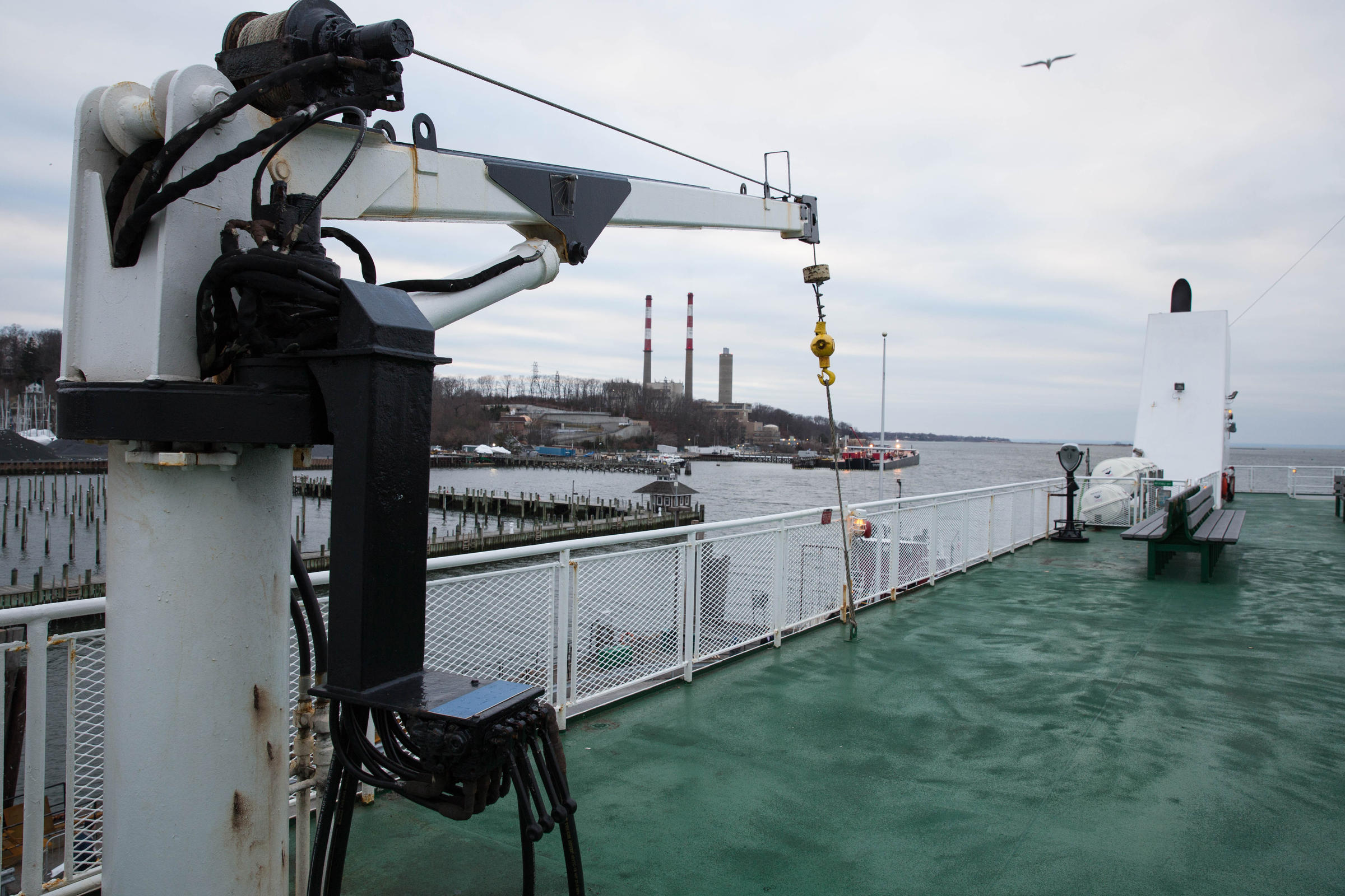Ferry Service Bridges Gap of Long Island Sound for Connecticut ...