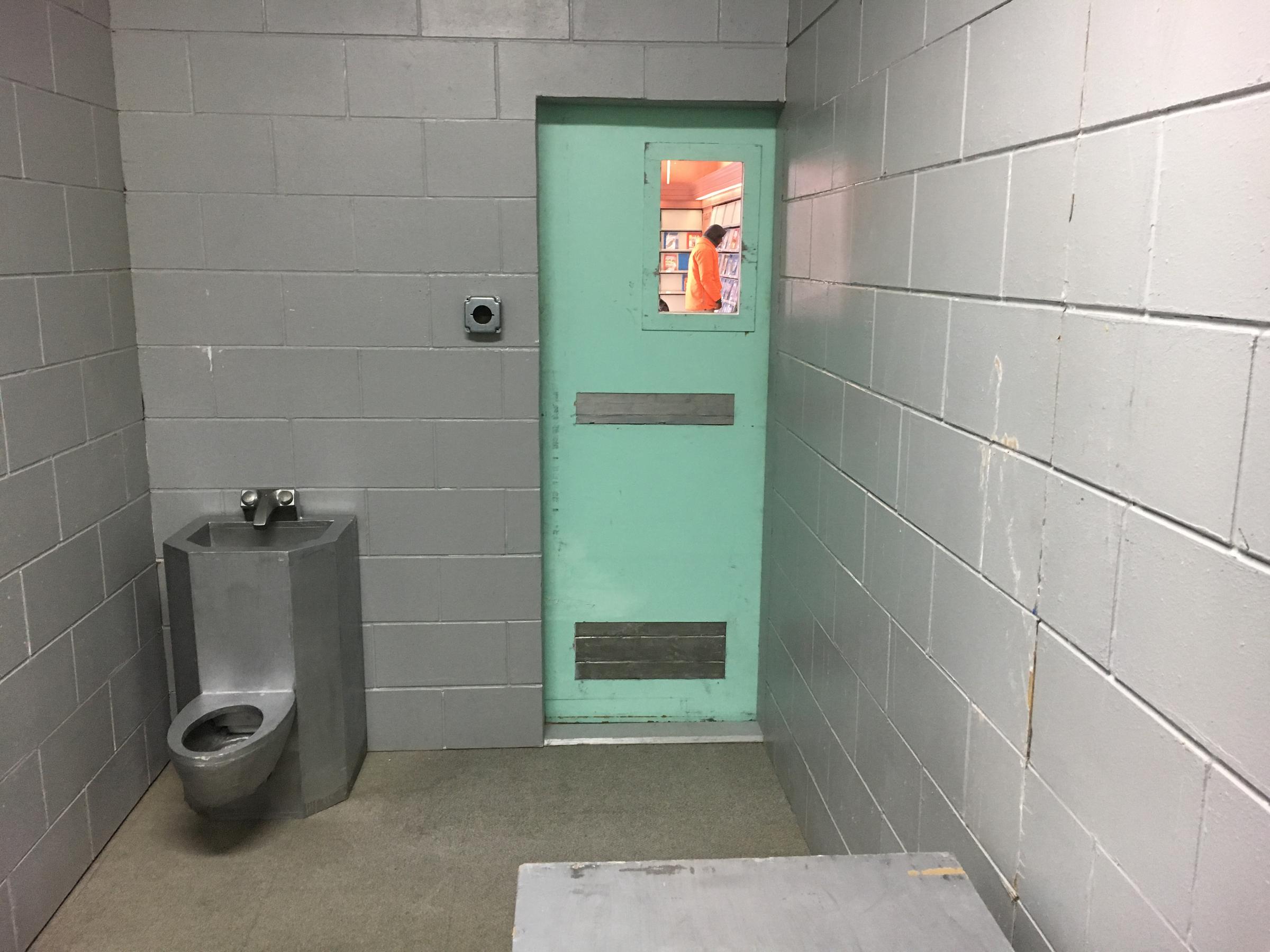 replica_solitary_confinement_cell.jpg