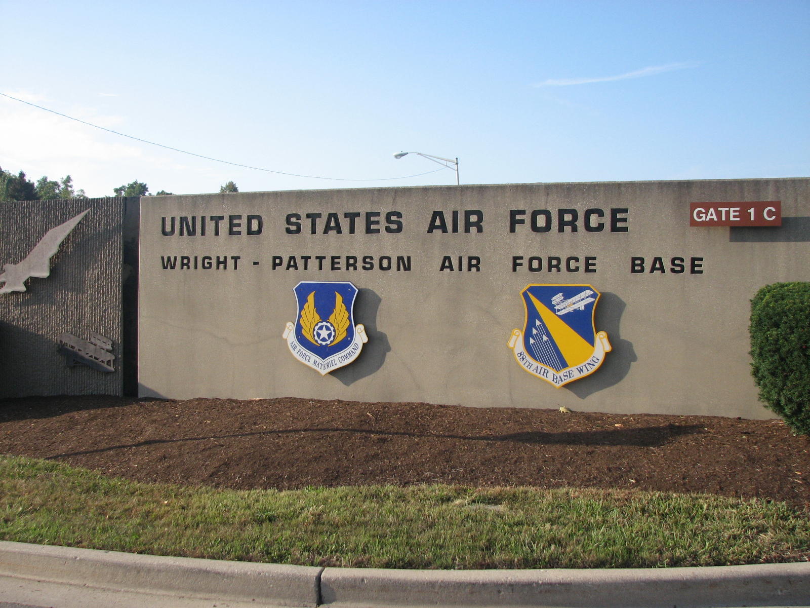 Woman Says Retired Wright Patterson Afb Military Man